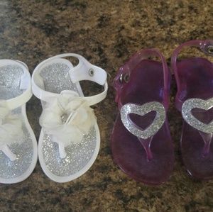 2 pair toddler girls sandals size 5. White & Pur